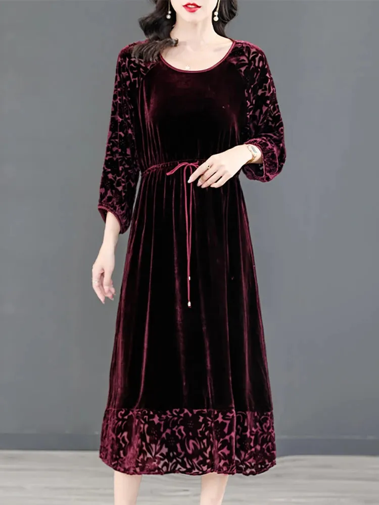 Printed Long Sleeve Velvet Midi Dress