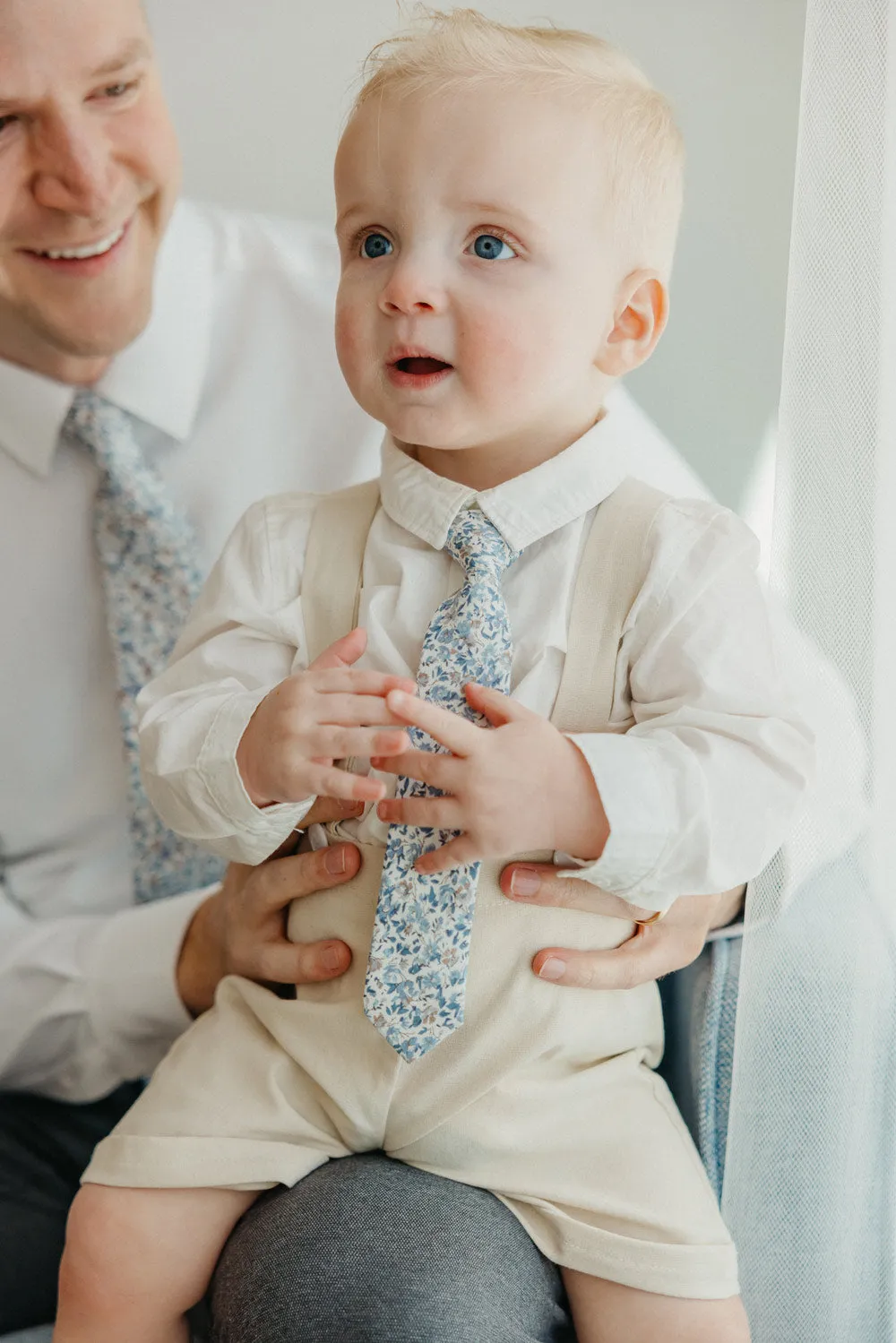 Scorpion Grass Boys Tie